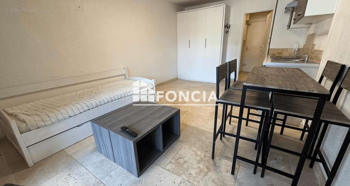 Appartement à HYERES