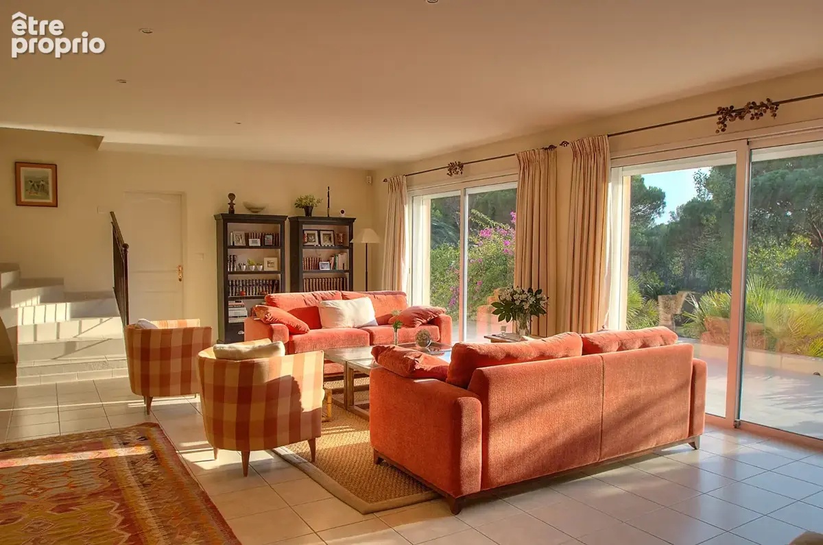 Villa 5 pieces 170 m2  vue golf  3 chambres saint raphael - photo 8