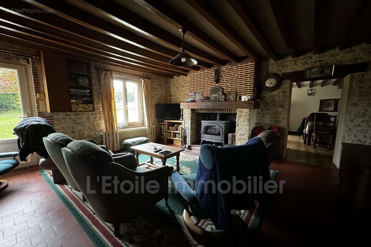 Maison à MOULINS-LA-MARCHE