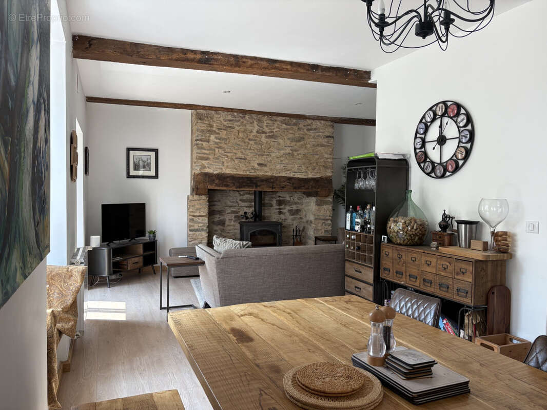 Coussac Bonneval magnifique maison bourg de 5 pièces, garage, piscine, jardin et vues - photo 8