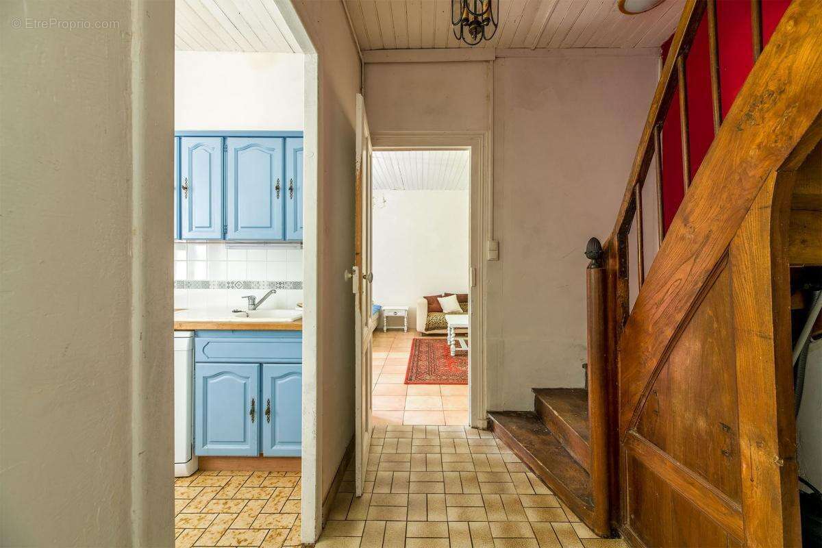 Maison à LE BUISSON-DE-CADOUIN