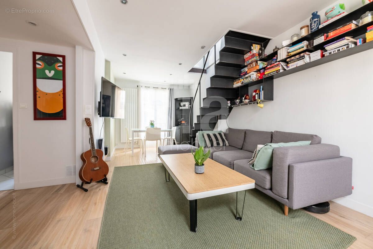 Appartement à PARIS-12E