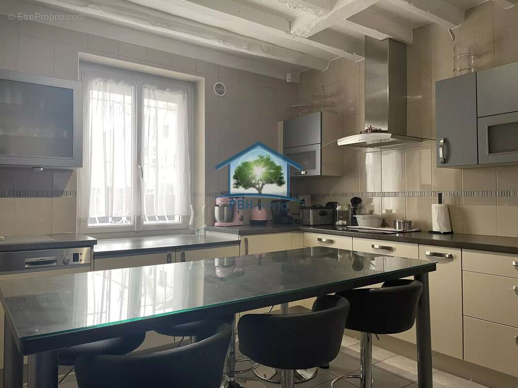 Maison individuelle 173  m2 habitable élevée sur 161 m2 de terrain - photo 7