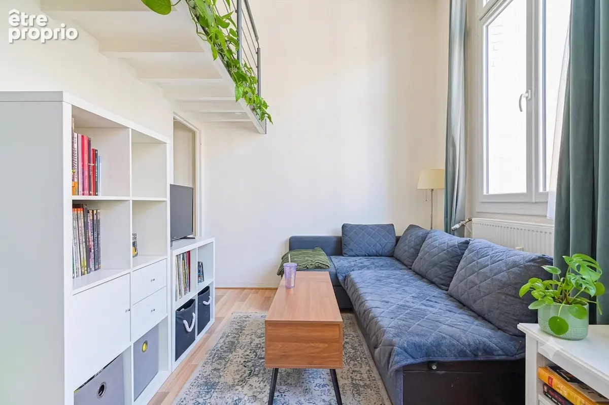 Grand appartement lumineux avec mezzanine - 43m² - ancien atelier d'artistes - photo 3