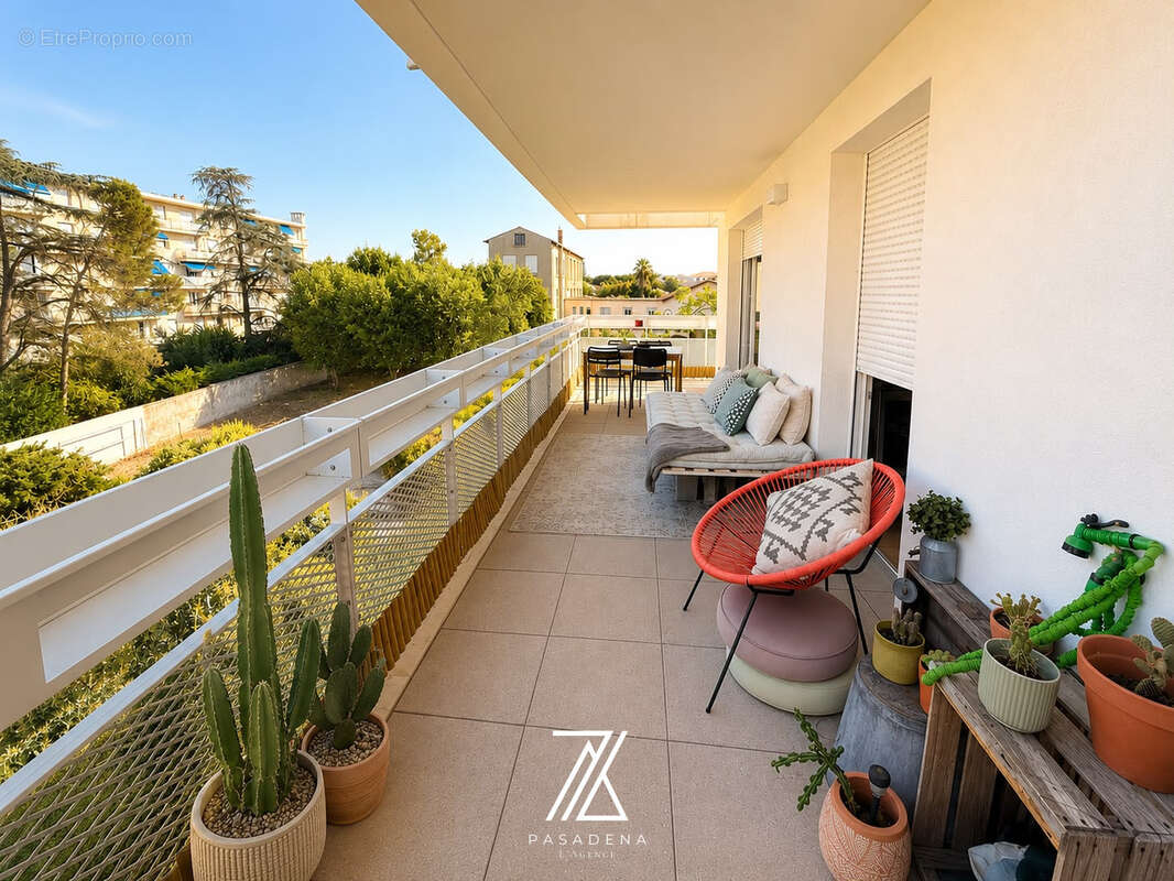 Vente appartement T3 65 m2 Montpellier Près d'arènes Nouvelle Mairie Port Marianne - photo 6