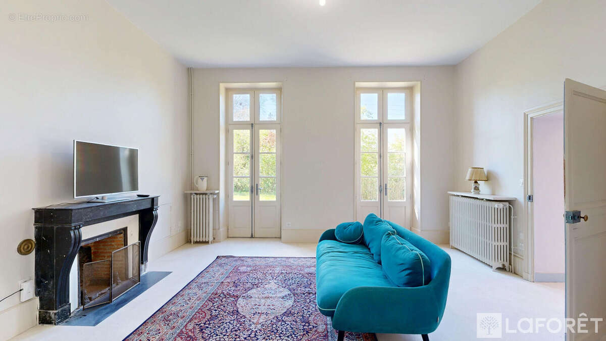 Maison à BOURBON-L'ARCHAMBAULT