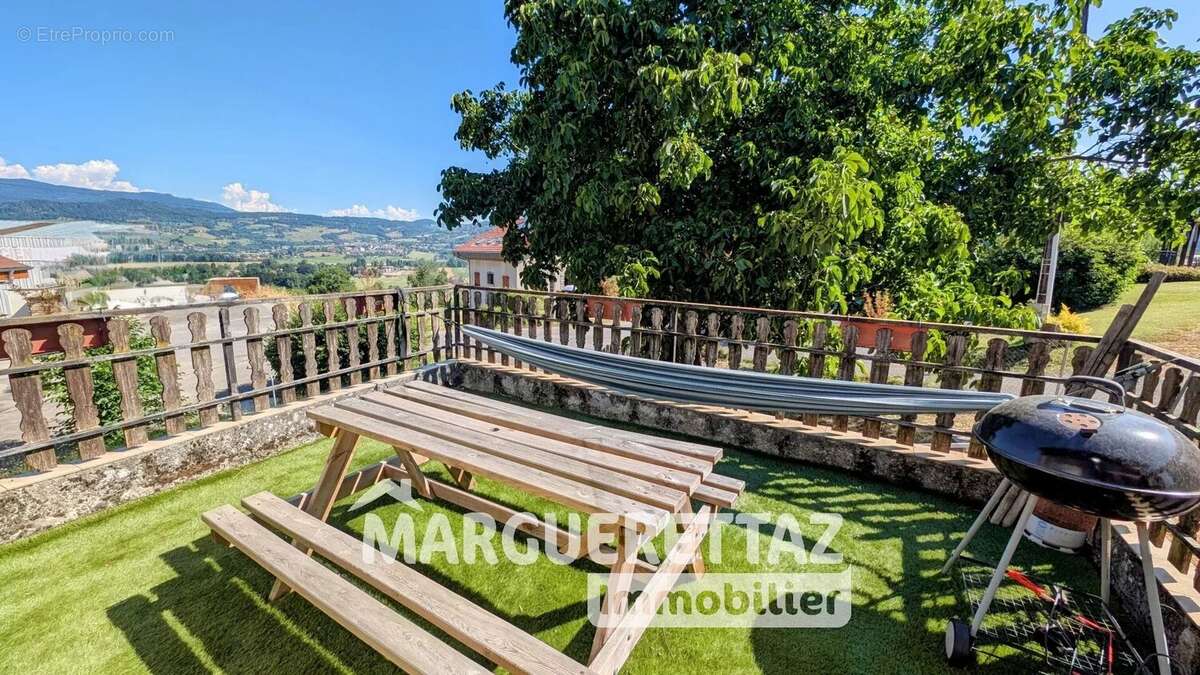 Maison à SAINT-JEAN-DE-THOLOME