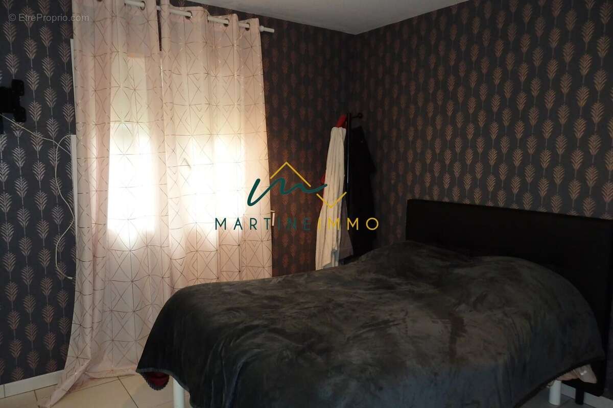 Maison a vendre a aillas (33) - photo 6