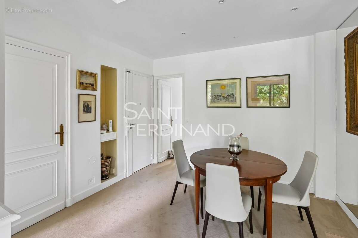 Neuilly Château 2 chambres Balcon - photo 6