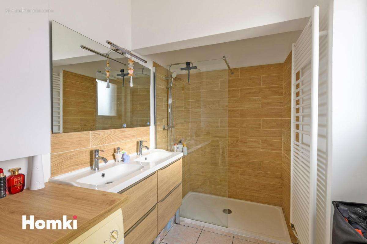 Appartement à QUISSAC