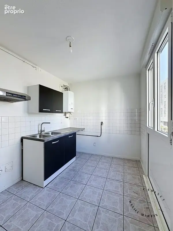 Appartement 3 pièces 63 m² à vendre à Begles (33130) - photo 3