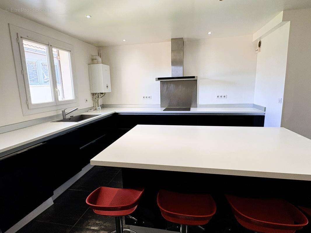 Maison 117 m² à Argenteuil  - photo 10