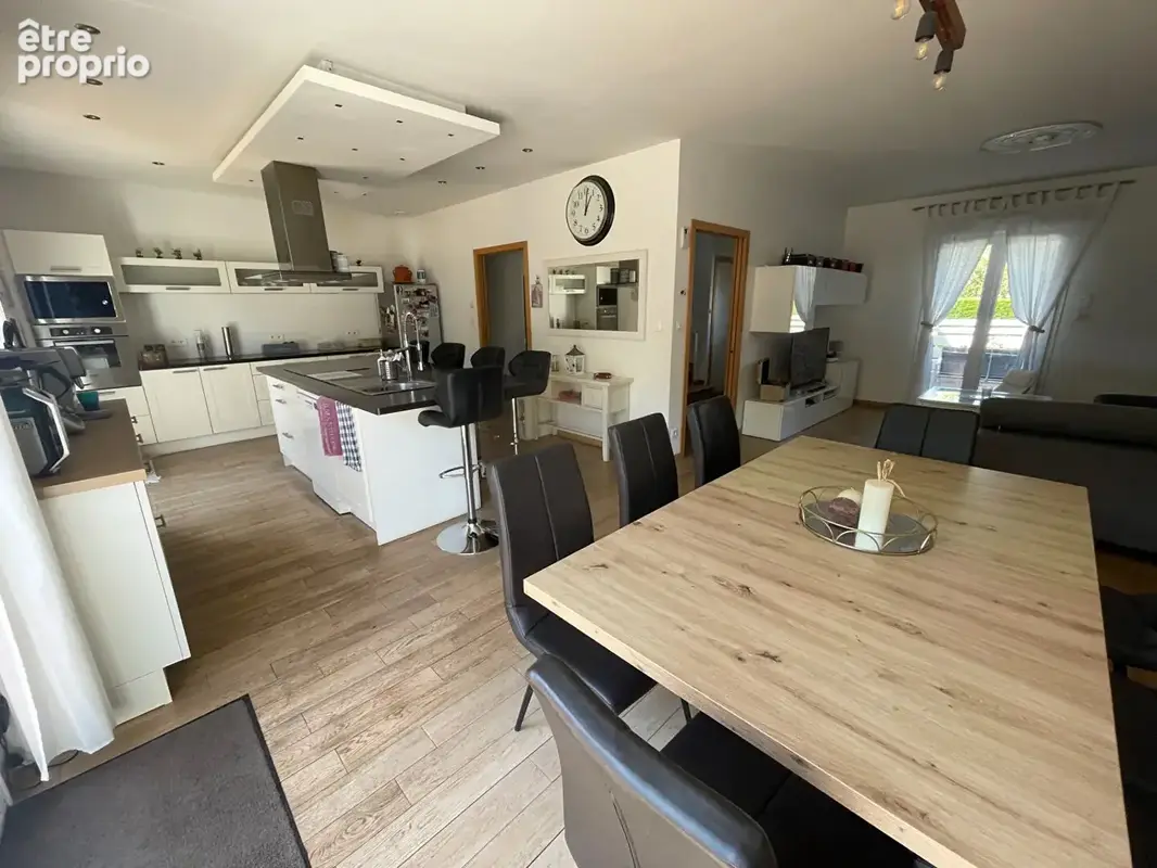 Maison individuelle 155 m² - 4 chambres - Jardin - Garage - photo 4