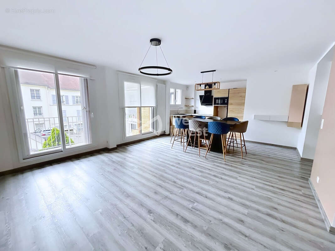 Appartement à RUEIL-MALMAISON