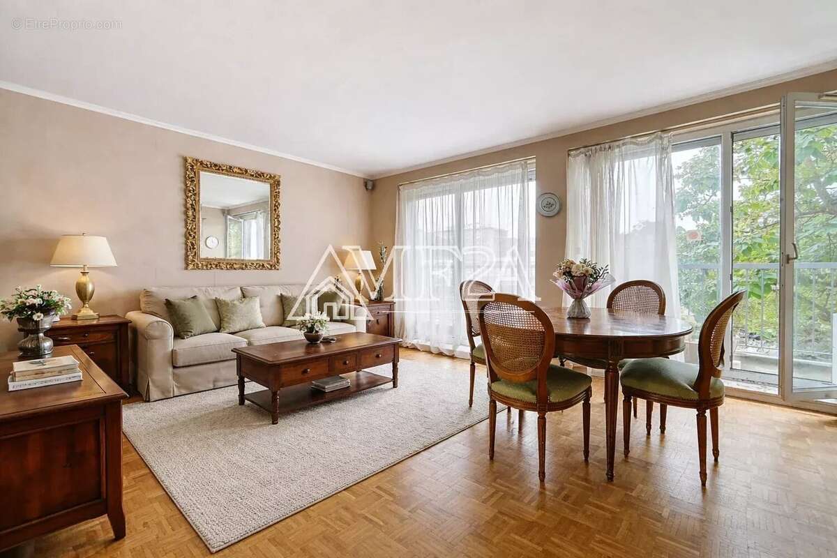 Appartement à MASSY