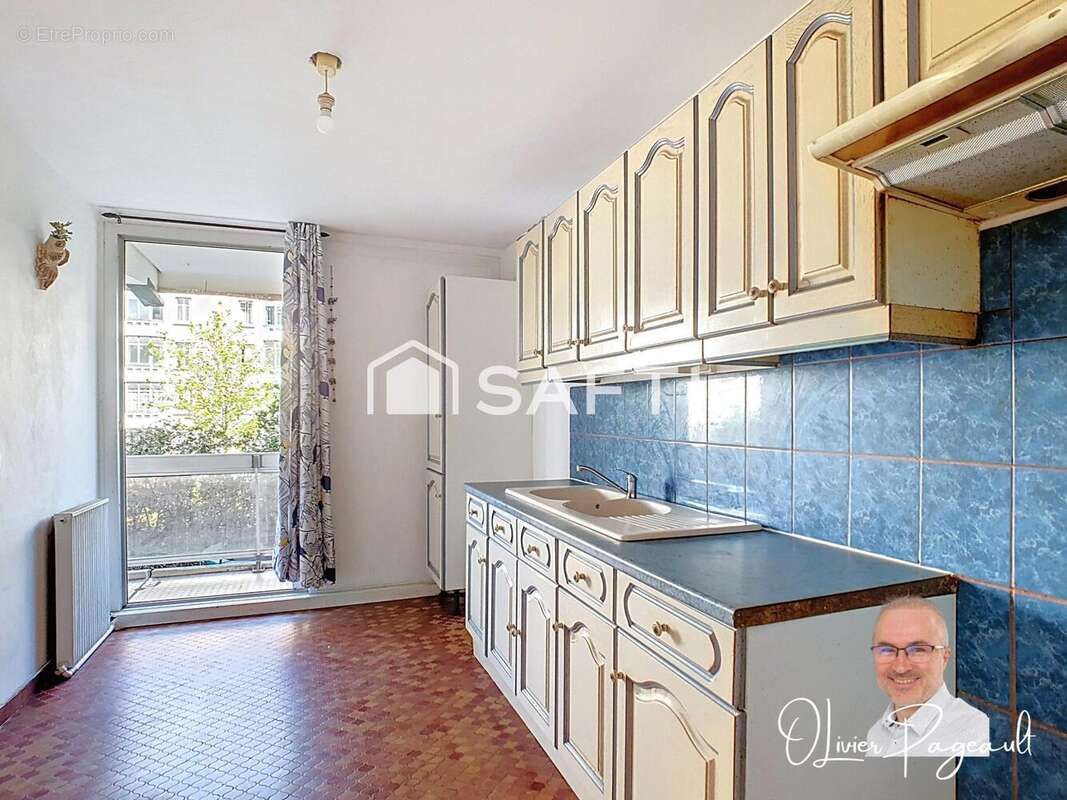 Photo 5 - Appartement à LYON-8E