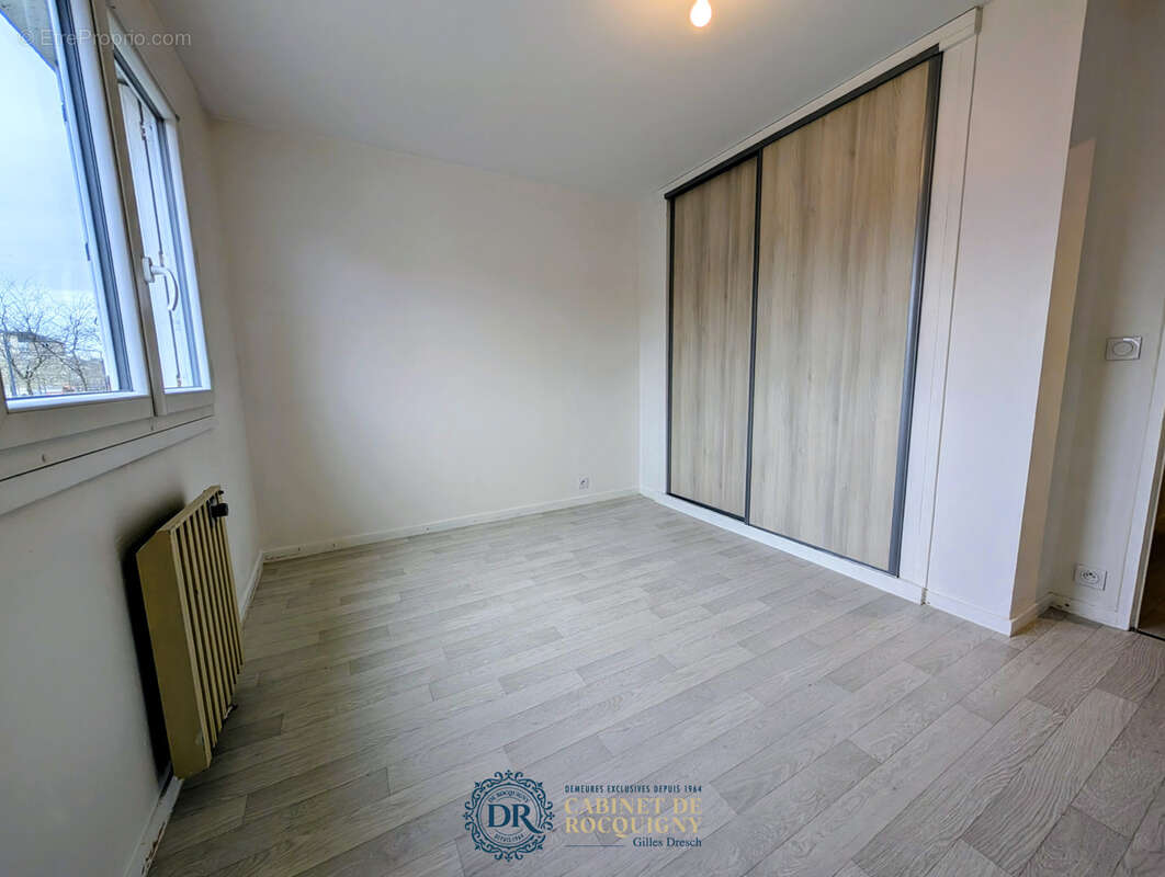 T2 A VENDRE Orléans Madeleine - photo 5
