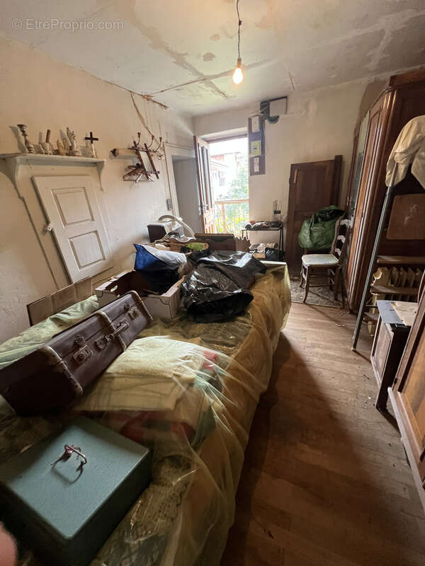 Maison à LESCHERAINES
