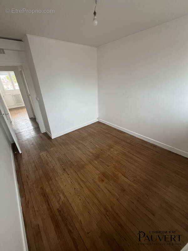 Idealement situee, appartement t3 - 2eme etage dans une copropriete a la pointe energetique ! - photo 12