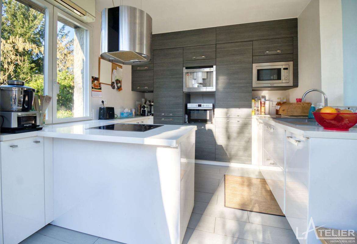 Maison 120 m² à Marly-Le-Roi  - photo 2