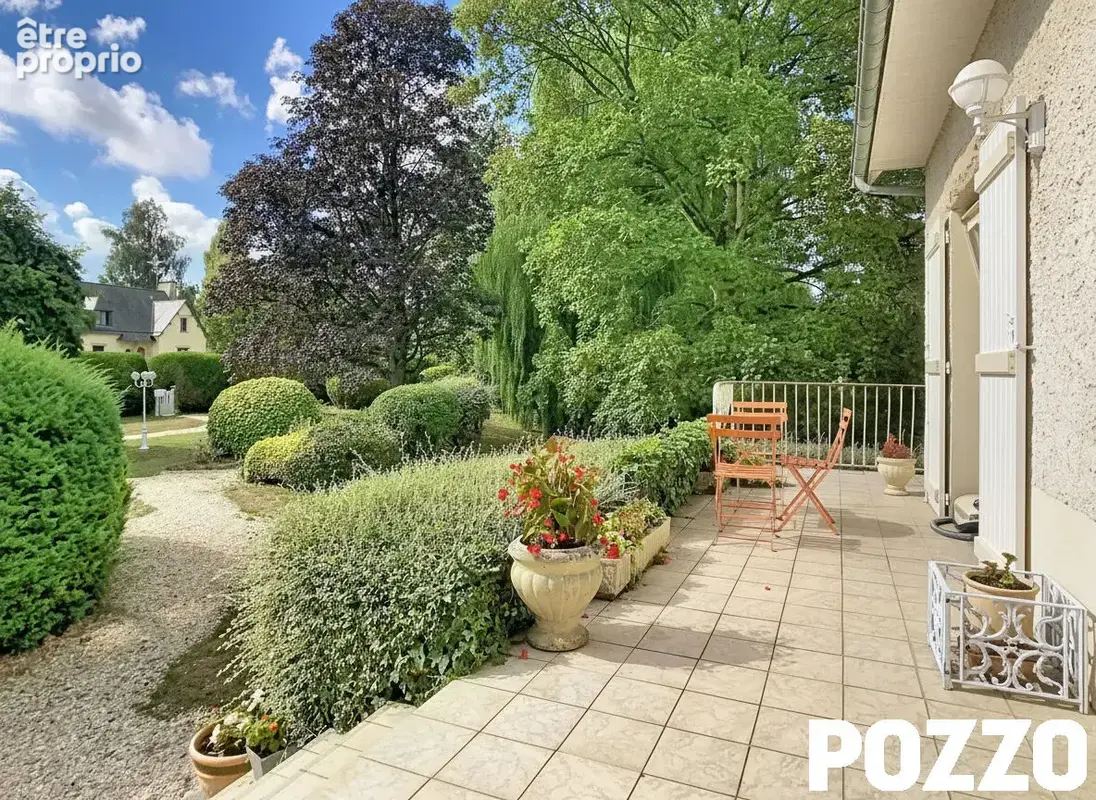 A Vendre - Propriété à PONTORSON avec 4 000m² et étang ! - photo 3