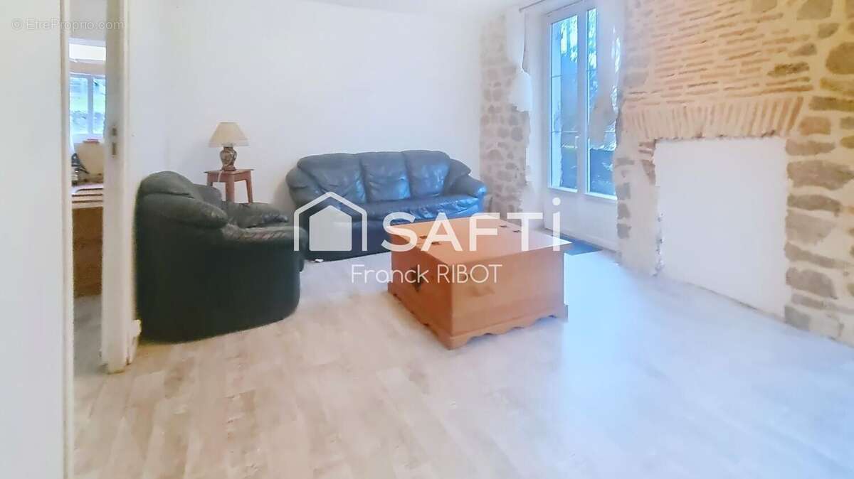 Photo 4 - Maison à LORMES