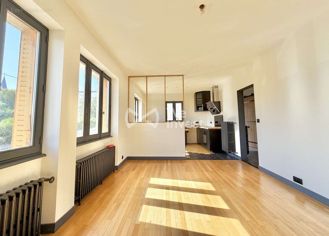 Maison 110 m² à Riom  - photo 4