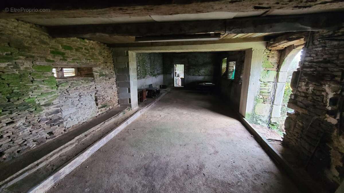 Maison à PLOUGONVEN