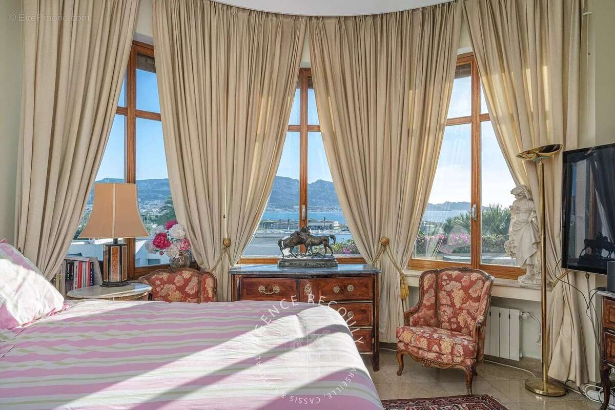 Maison à MARSEILLE-7E