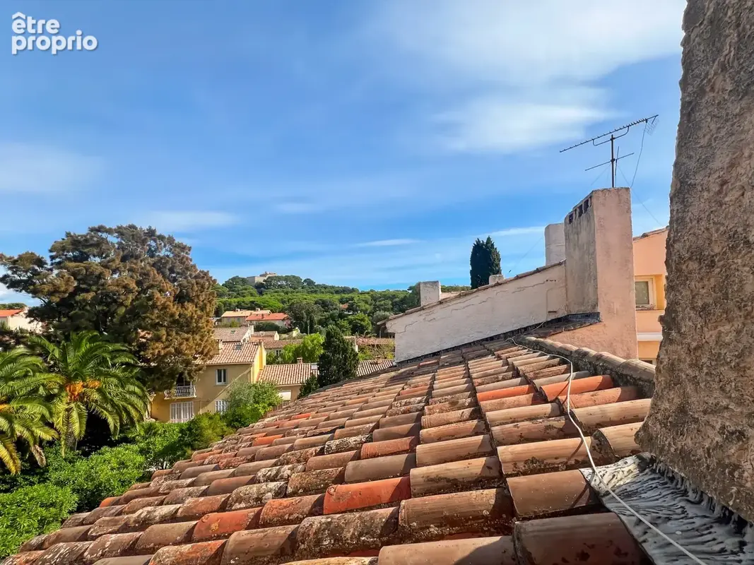 Appartement à vendre 4 pièces PORQUEROLLES (83), rare à la vente appartement 2 terasses et cave, vue et calme - photo 79
