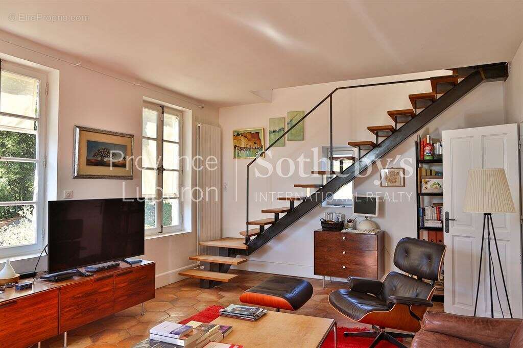 Maison à VAISON-LA-ROMAINE