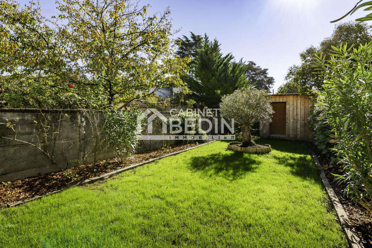 Maison à LE BOUSCAT