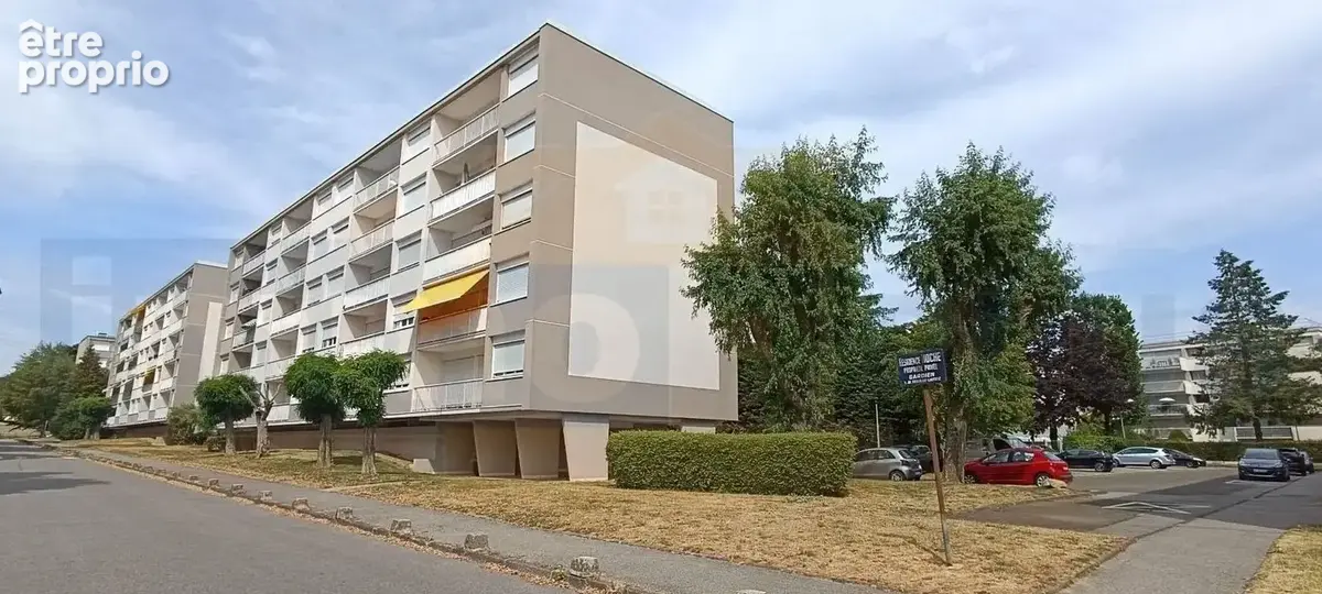 Appartement 4P Quartier de l'Église à Bois d'Arcy - balcon, parking, cave - photo 18