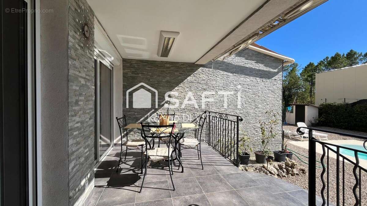 Photo 2 - Maison à MONTAUROUX