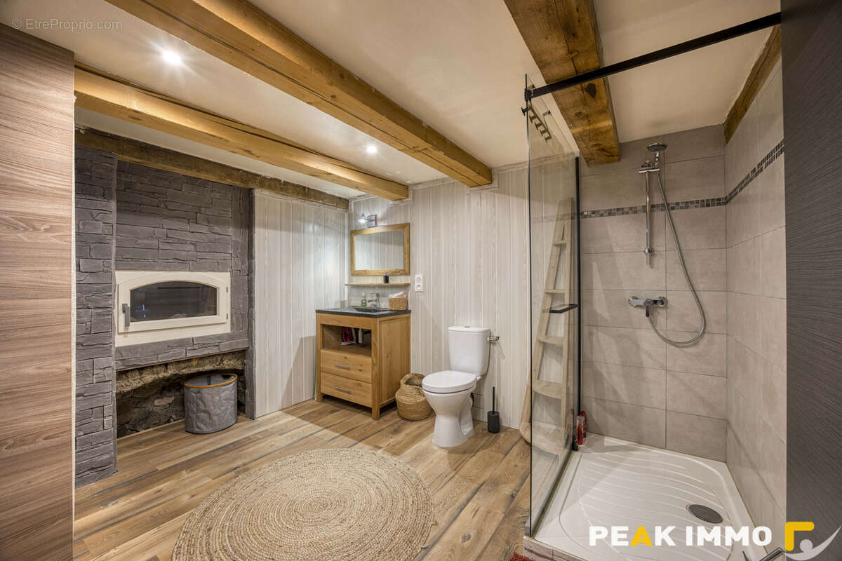 Appartement à DOUSSARD