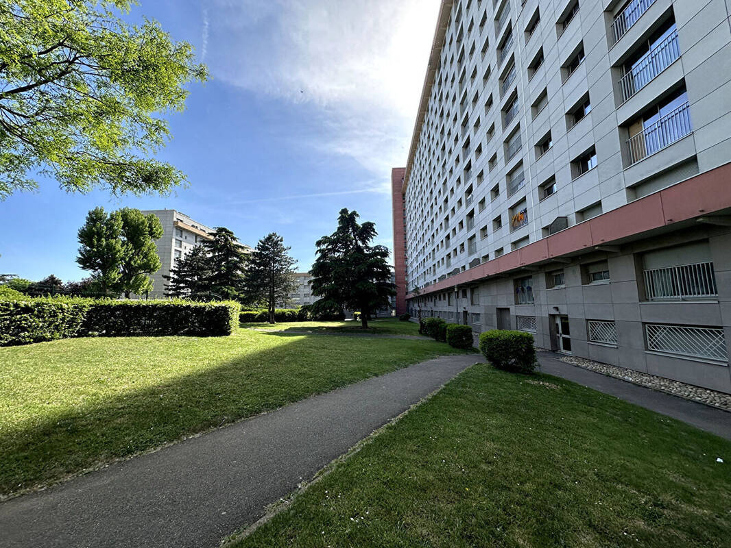Appartement à VENISSIEUX