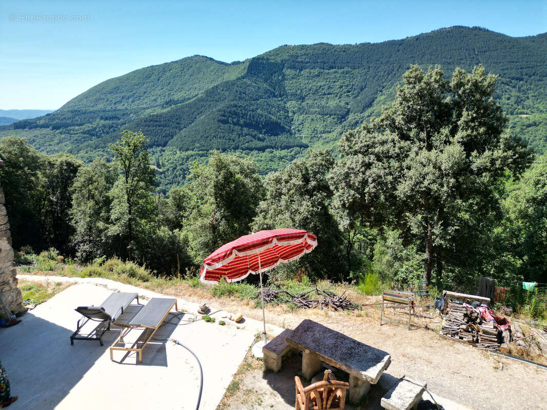 Autre à SAINT-ROMAN-DE-CODIERES