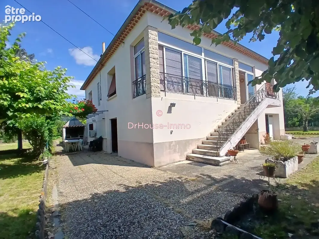 Maison 6 pièces 245 m² à vendre à Salindres (30340) - photo 11