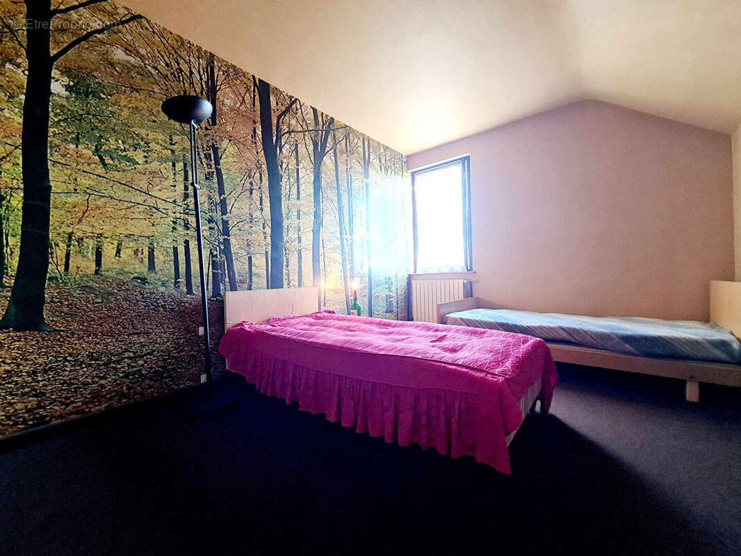 Maison à IS-EN-BASSIGNY