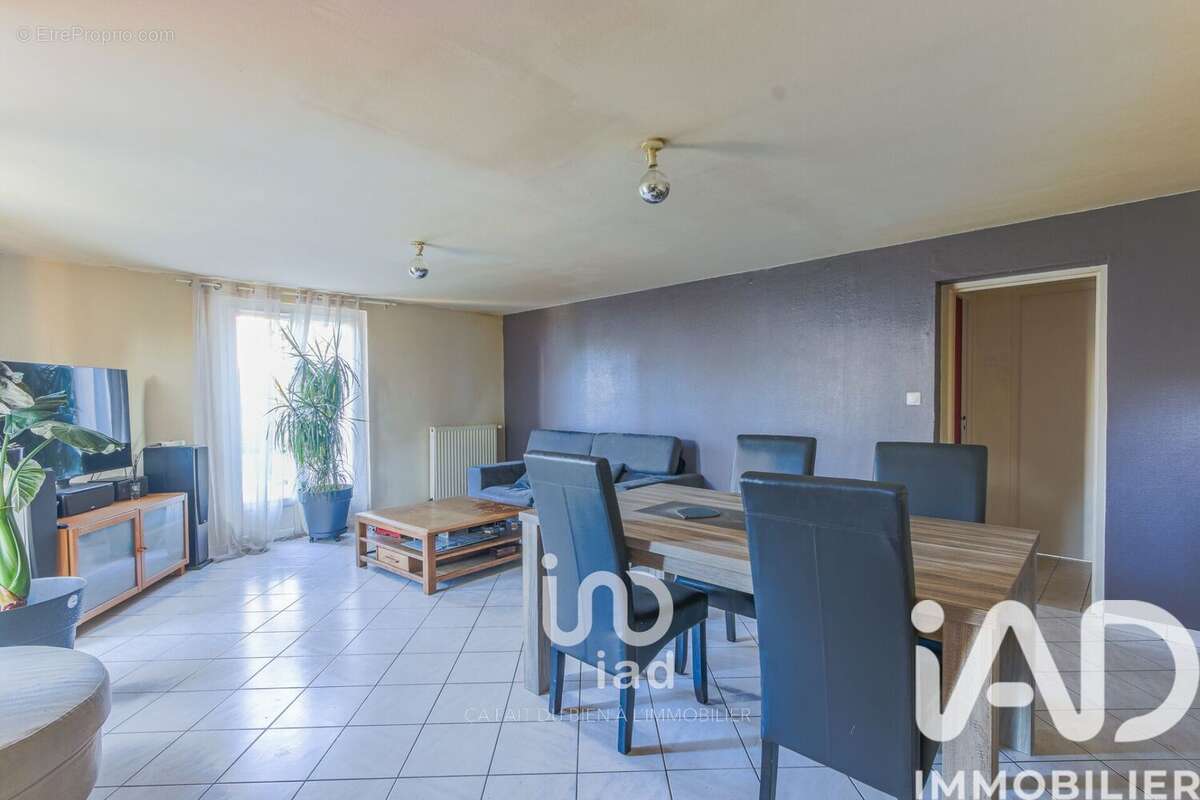 Photo 2 - Maison à LA LONDE