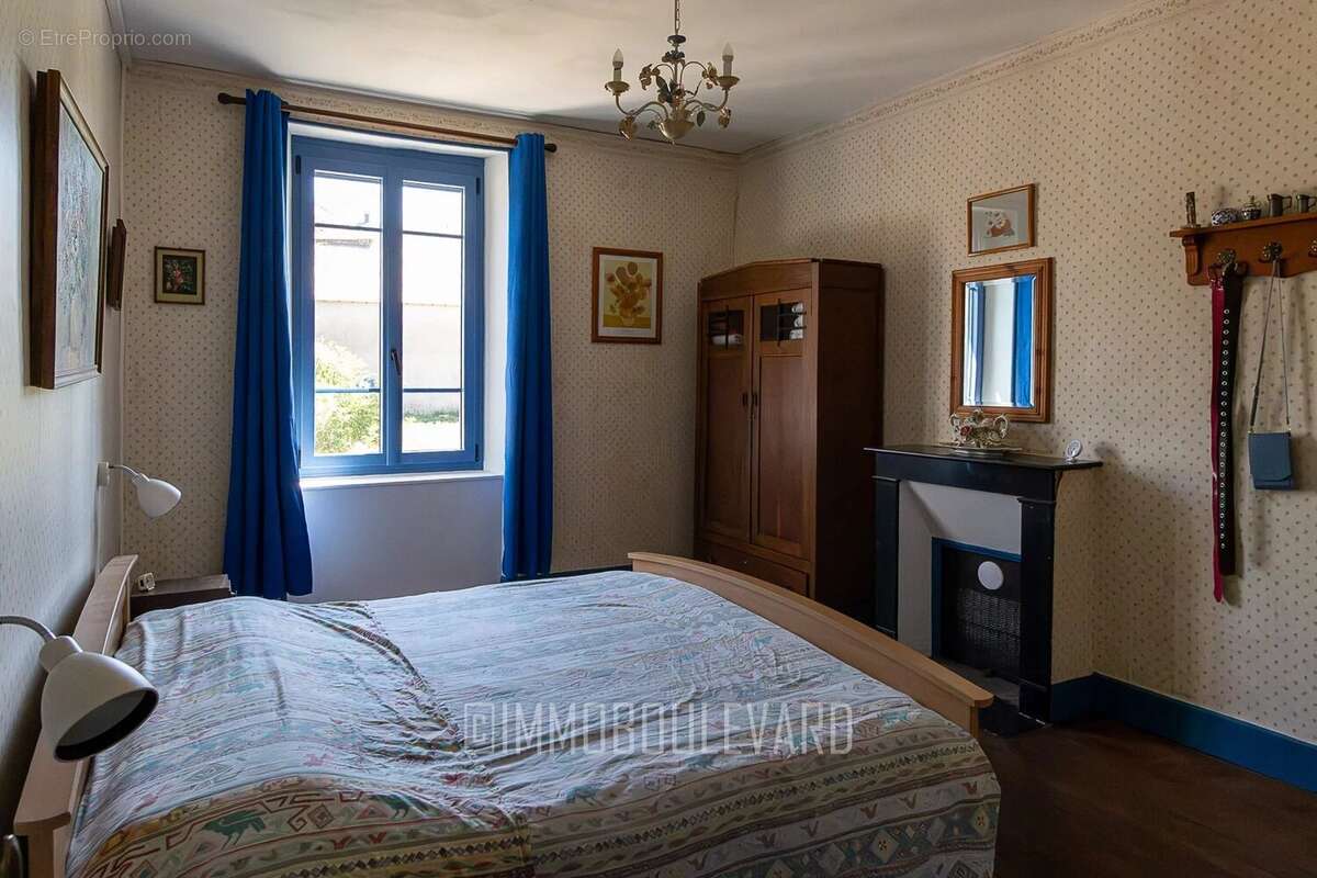 Maison avec jardin et garage à St. Maurice près Pionsat - photo 19
