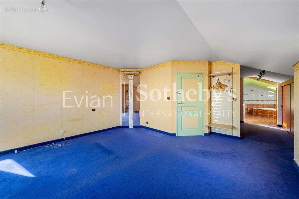 Maison à NEUVECELLE