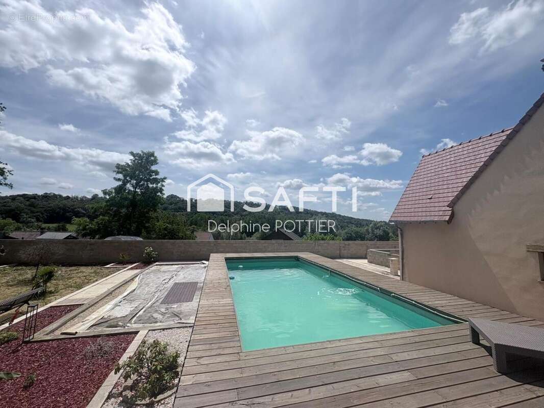 Maison 138 m² à Crepy-En-Valois  - photo 5