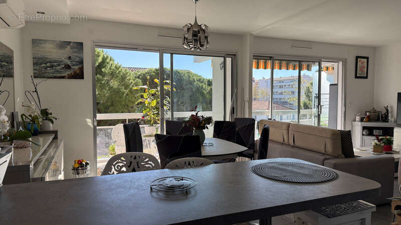 Appartement à FREJUS