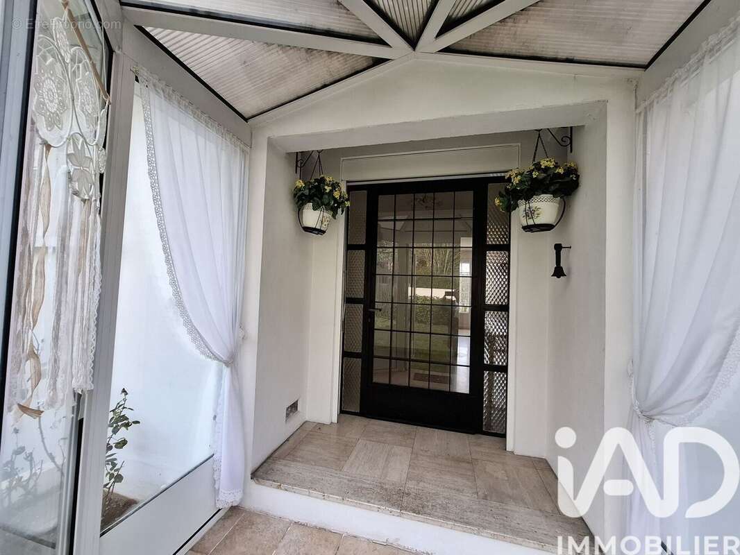 Photo 2 - Maison à LA BONNEVILLE-SUR-ITON