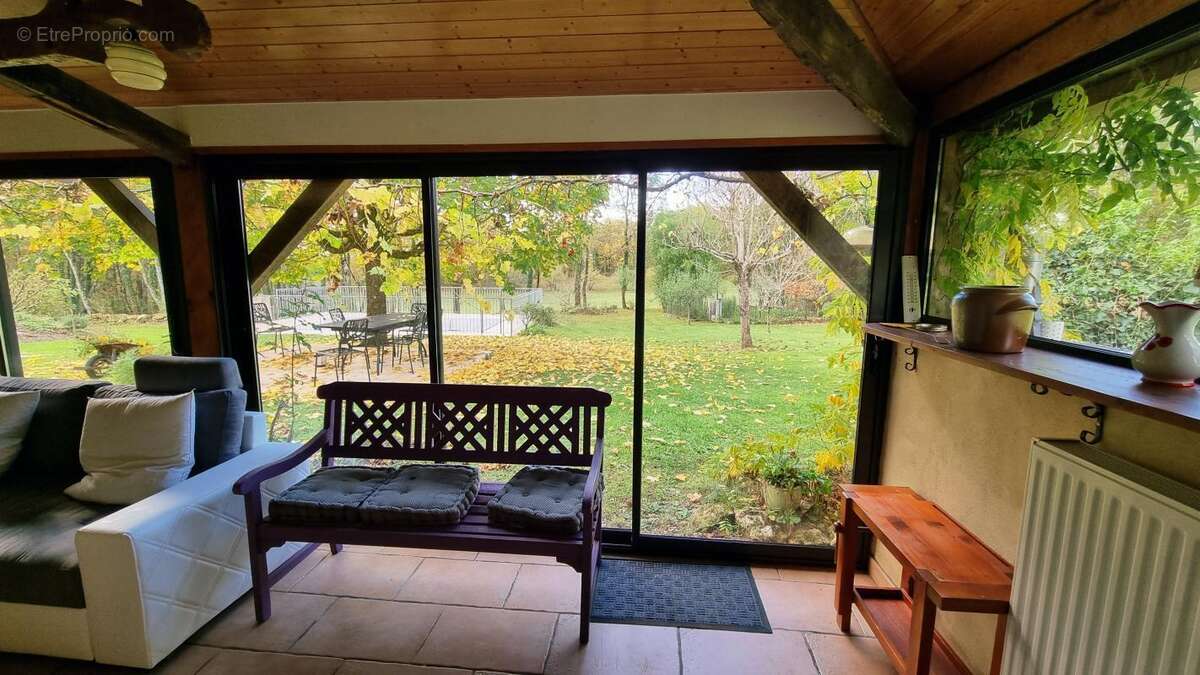 Maison à SAINT-FELIX-DE-VILLADEIX