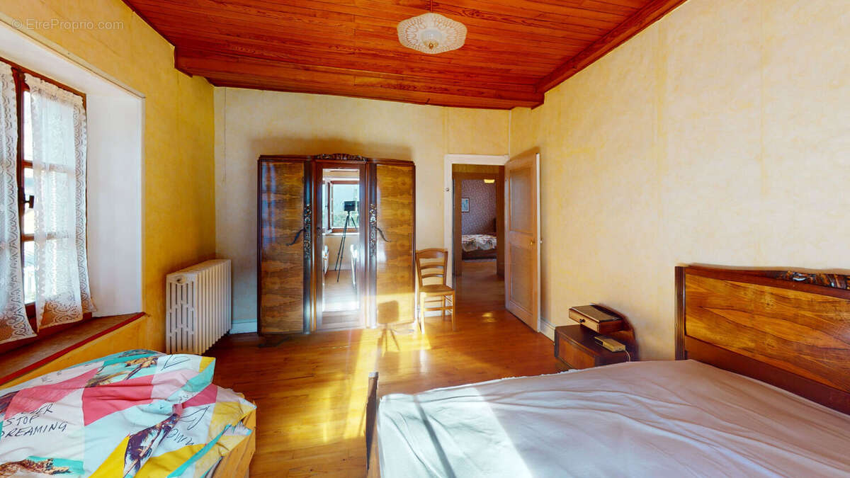 Maison à SAINT-MARTIN-D'URIAGE