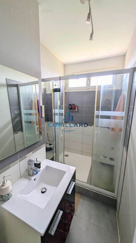 Appartement à RIORGES