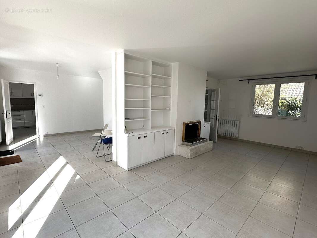 Maison à LES LOGES-EN-JOSAS