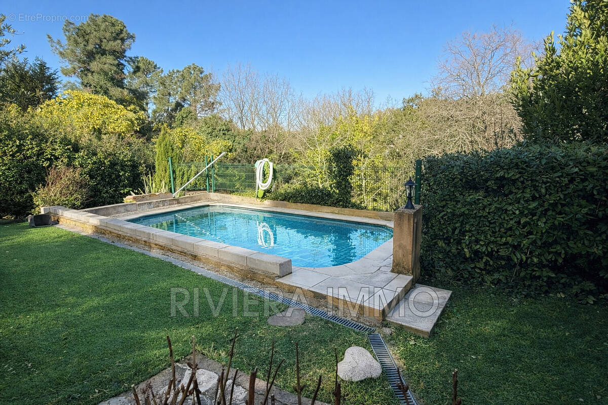 Maison à LES ADRETS-DE-L'ESTEREL